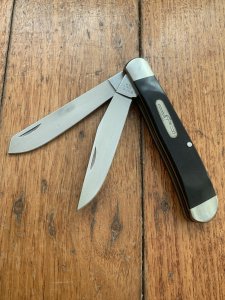 Buck Knife: 1994 Buck 314 Large Trapper 2-Blade Pocket Knife