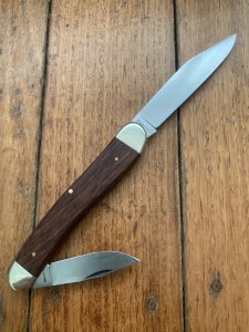 Puma Knife: Puma 1976 Senior 572 Twin Blade Knife with Jacaranda Handle #35672