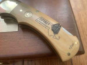 Puma Knife: Limited Edition 1983 715 4 Star Spirit of Massachusetts Scrimshawed Handle in Wooden Presentation Box