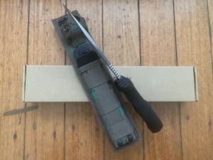 Kizlyar Knife: Kizlyar Original AUS-8 Dominus Part Serrated Blade with Kraton Handle