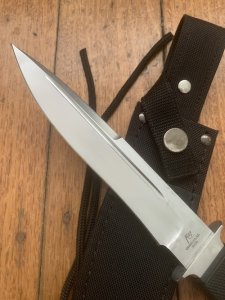Katz Knives: XT70 Fixed blade Knife with Cordura Sheath