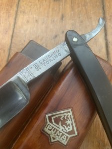 Puma Knife: Rare Puma Original Cut Throat Razor No 198 CAUDANO TORINO in Original Wooden Box