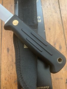 Puma Knife: Puma 13 6397 Hunters Pal Fixed Blade Knife with Kraton Handle