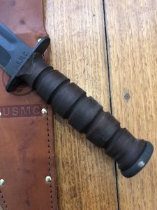 Camillus: Original Camillus NY USA made Marine Corp Combat Knife with Leather Sheath