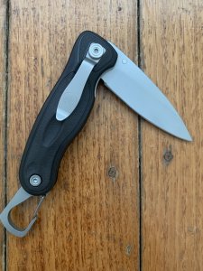 Leatherman USA Fine Edge Black Handled Liner Lock Folding Knife