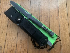 Schrade Knife: Schrade SCHF1 Schrade SCHF1 Extreme Survival Fixed Blade Knife