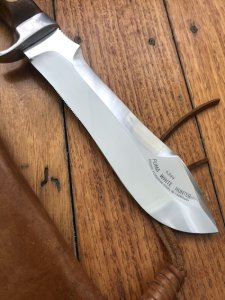 Puma Knife: Puma Original 1969 Model 6399 Light Jacaranda  White Hunter in original sheath