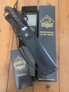Puma Knife: Puma Special Oryx Edition White Hunter with Black Leather Sheath