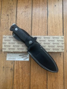 LionSTEEL Italy. Model T5 MI Canvas Micarta Handle Satin Blade with Leather Sheath