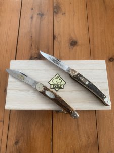 Puma A G RUSSELL1974 Numbered 03158/1057 Luger Pistol and 9mm Bullet Twin Knife Set