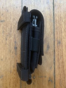 SOG Original SALUTE Folding Lock Knife with Quality Original Pouch