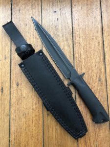 Kizlyar Knife: Kizlyar Original Phoenix 1 Military Knife with Elastron Rubberised Handle and Leather Sheath #2641