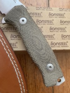 LionSTEEL Italy. Model M5 CVG-2 Green Canvas Micarta Handle with Leather Sheath
