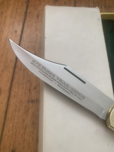 Puma Knife: Puma 1980 Trail Boss/Emperor 975 Folding Knife with Jacaranda Handle Original Box and matching Warranty