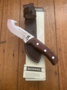 Browning Knife Rare Limited Edition Buck Mark Gut Hook Knife 729/1000