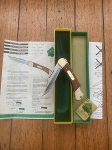 Puma Rare Model 965 Deer Hunter 1978 Folding Lock Knife Serial # 12871 in original box