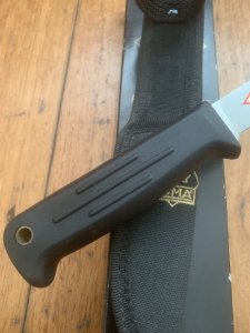 Puma Knife: Puma 13 6397 Hunters Pal Fixed Blade Knife with Kraton Handle