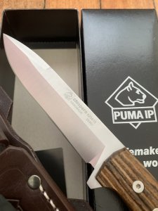 Puma Knife: PUMA IP Chispero Bush Craft Knife with Fire Starter