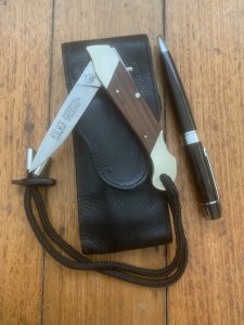 Puma Knife: Puma 1992 SATELLITE Folding Knife & SHEAFFER Pen Gentlemen's Set with Leather Pouch
