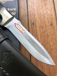 Puma Knife: Puma Waidmann Knife with Stag Antler Handle