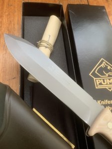 Puma Knife: Puma 141000 Large 'Robuster' Knife with Micarta Handle