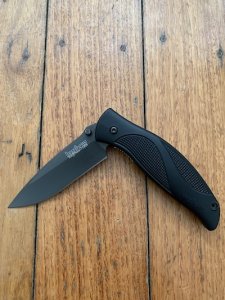 Kershaw Knife: Kershaw Ken Onion Model 1550 BlackOut Folding Lock Knife