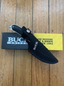 Buck Knife: Rare 2007 Buck Alpha Hunter with Black Rubber Handle