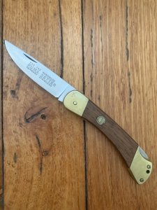 Puma Knife: Puma 1988 model 765 Setter Folding Knife with Jacaranda Handle