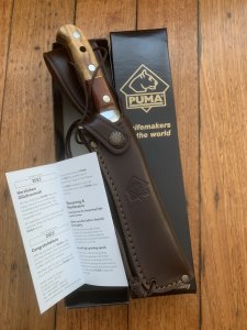 Puma Knife: Puma German Special Edition 'LION' Model White Hunter with Plum/Olive Handle #117