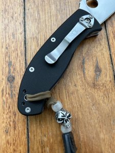 Spyderco Tenacious Straight Edge Lock Back Folding Knife