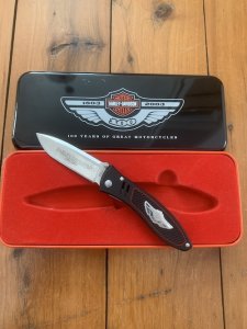 HARLEY-DAVIDSON 100 YEAR Celebration Knife in Gift Tin