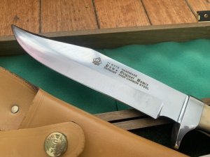 Puma Knife: Puma 1991 116376 Big Big Bowie knife with Stag Antler Handle in original Wooden Box & Warranty