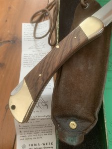 Puma Rare Model 970 Plainsman 1969 Folding Knife with original box & Paperwork & Pouch #96011
