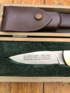 Puma Knife: Puma Rarity Original 1769-1991 4 Star Fixed Blade COPPER Silberlöwe Knife with Grenadill Handle in Original Box