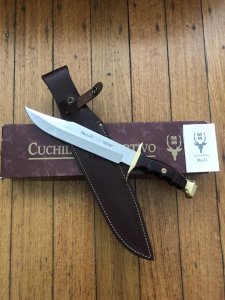 Muela Knife: Muela Big Bowie Coral Wood Laminated Handle & Leather Sheath