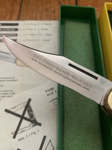 Puma Rare model 971 Game Warden 1970 Folding Lock Knife in box Serial Number 44074