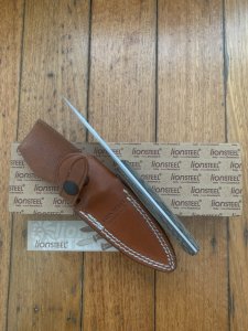LionSTEEL Italy. Model B35 CVG Green Canvas Micarta Handle with Leather Sheath