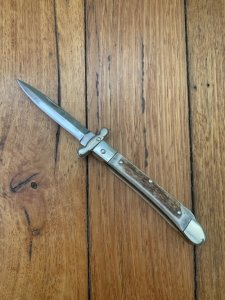 Puma Knife: Puma 1st Half 2003 Large Medici Lock back Knife with Stag Handle