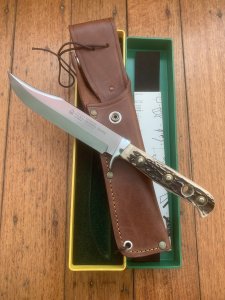 Puma Knife: 1997 Puma Mint condition Bowie knife with Stag Antler Handle in original Box