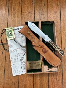 Puma Knife: Puma Pre-64 Rare White Hunter with Stag in Original Sheath & Wooden Box