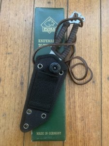 Puma Knife: Puma Very Rare 2003 Survival Knife in Cordura Sheath