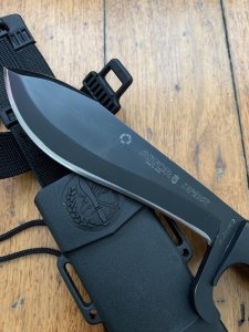 Aitor ZAPADOR Jungle Knife in Black Polymer Sheath