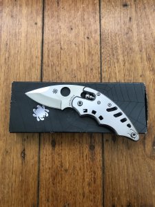 Spyderco Unique C98P POLIWOG Folding Knife