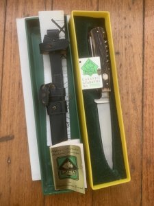 Puma Knife: Puma 1990 Waidmesser GameKeeper Knife with Stag Handle & Green & Yellow Box #24091