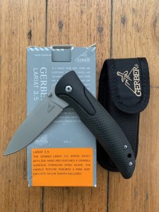 GERBER USA  LARIAT 3.5 Fine Edge Folding Knife with Pouch and Original Box.