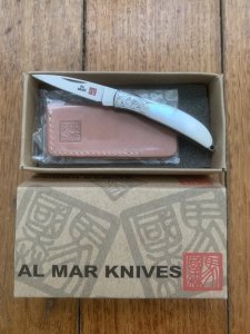 Al Mar Japan E1001P Osprey White Pearl Engraved Pocket Knife in original Pouch and Box