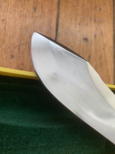 Puma Knife: Puma Original 1993 White Hunter II 116374 in original Box sheath & Paperwork 188/200