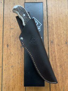 Puma Knife: Puma IP Outdoor Hunter Stag Fixed Blade Hunting Knife with Leather Sheath