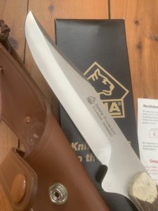 Puma Knife: Puma 2002 Bowie II Special Edition Handmade Knife with Stag Antler Handle