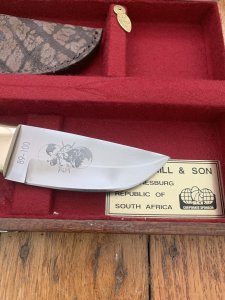 Mackrill Custom Knives 1999 SCI Limited edition African Rosewood & Giraffe Bone Handle #89-100